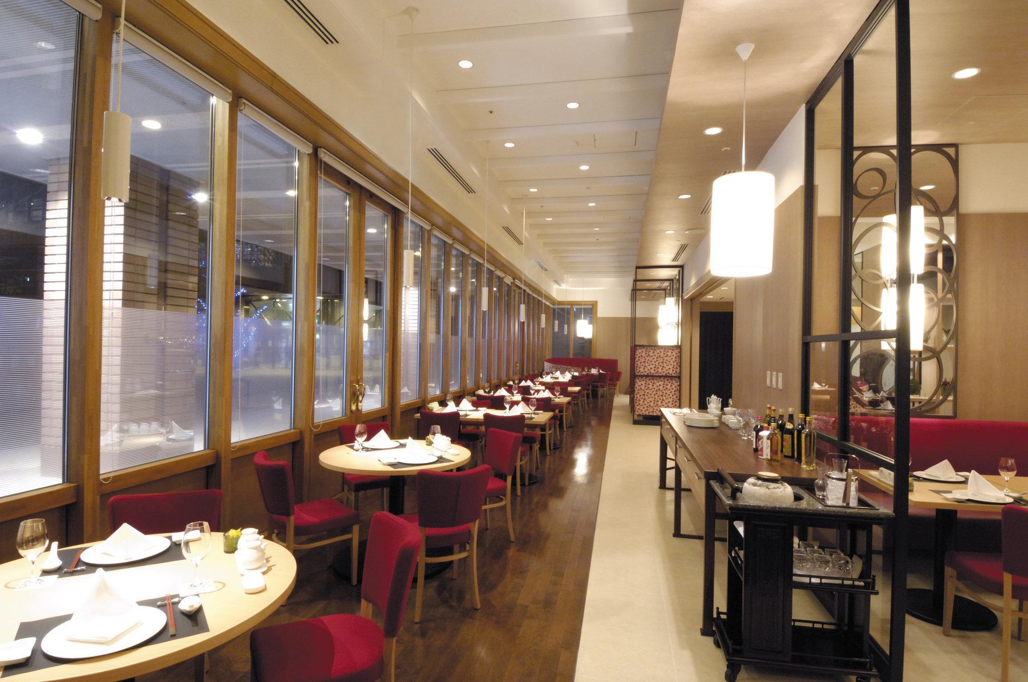 Hotel Nikko Northland 4*